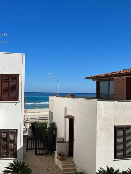 Ferienwohnung Casa Conturrana,10 Metri Dalla Spiaggia Di San Vito San Vito Lo Capo Exterior foto