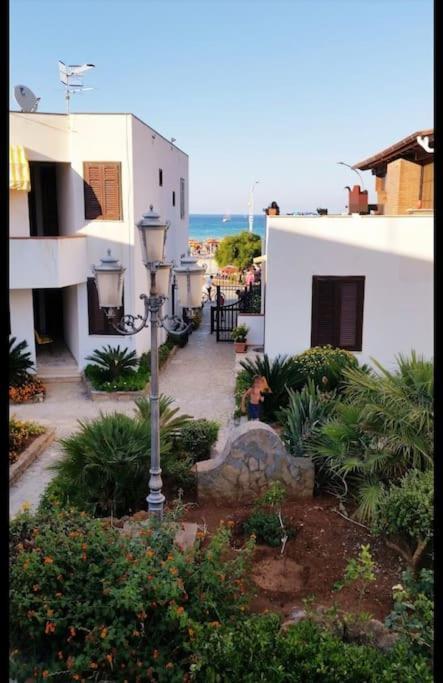 Ferienwohnung Casa Conturrana,10 Metri Dalla Spiaggia Di San Vito San Vito Lo Capo Exterior foto